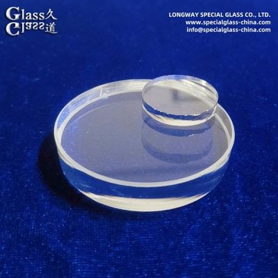 Lentilles de verre borophloate trempé pour améliorer les solutions d'éclairage intérieur